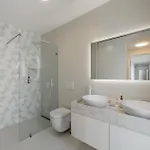 Casa vacanze Wonderful 3-bedroom With Pool