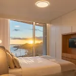 Wonderful 3-bedroom With Pool * Funchal (Madeira)
