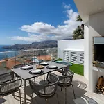 Wonderful 3-bedroom With Pool